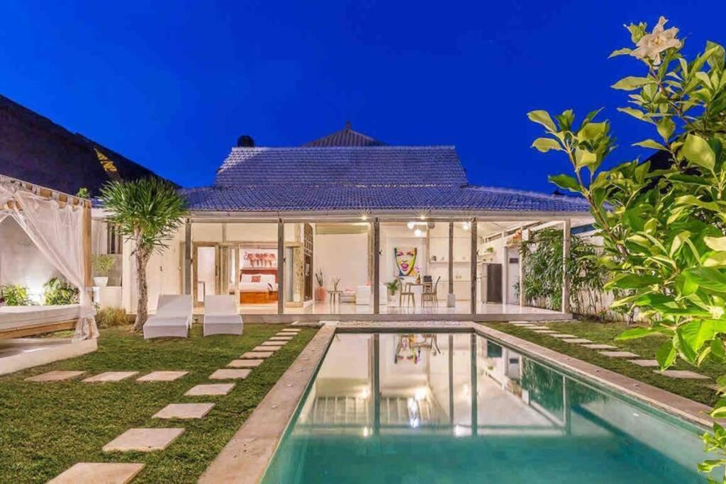 Villa Alegria Seminyak Zewnętrze zdjęcie