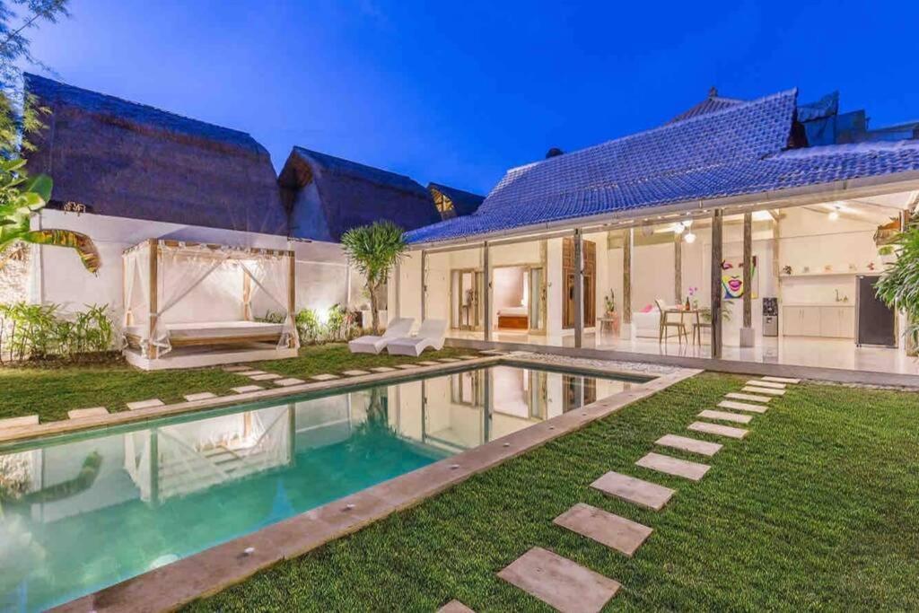 Villa Alegria Seminyak Zewnętrze zdjęcie